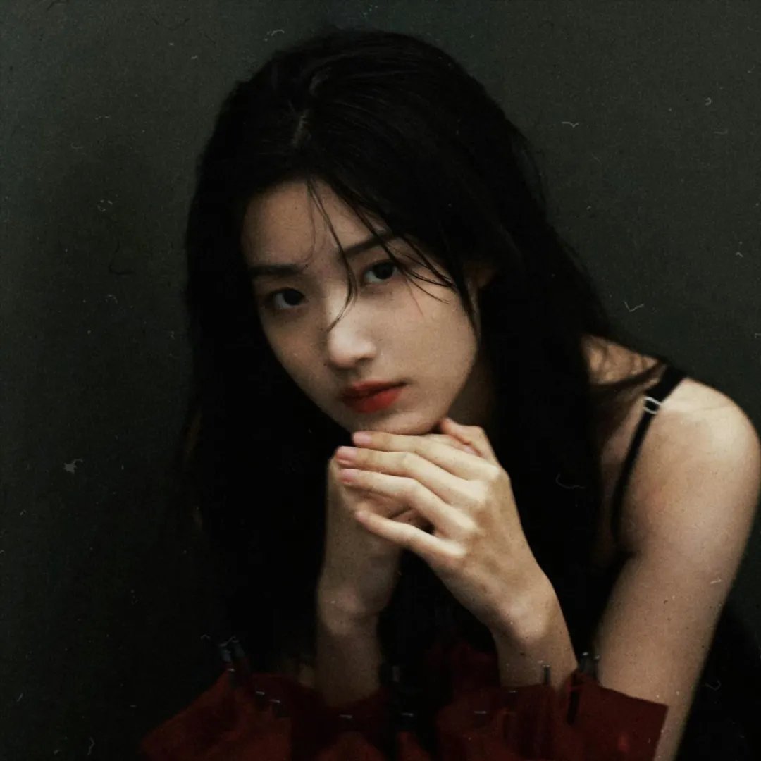 开画少女漫